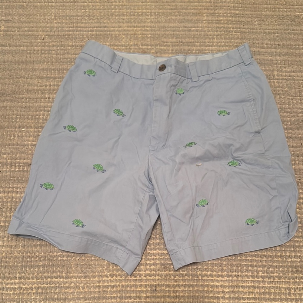 Brooks Brothers W35 Light Blue Turtle Embroidered Men's Shorts